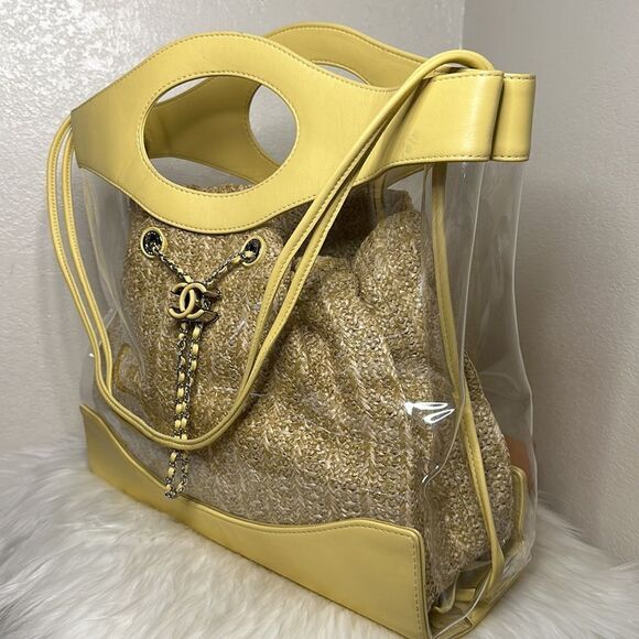 💯Authentic Chanel  PVC Yellow Leather Raffia Shopping Tote🍀 - Picture 13 of 17